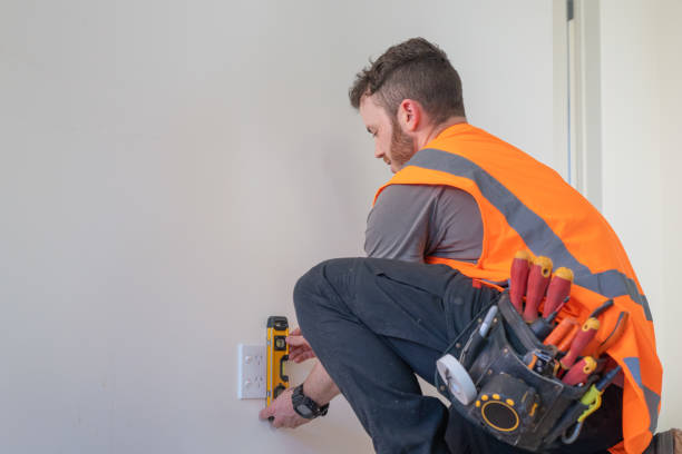 Best Home Electrical Repair  in Kronenwetter, WI
